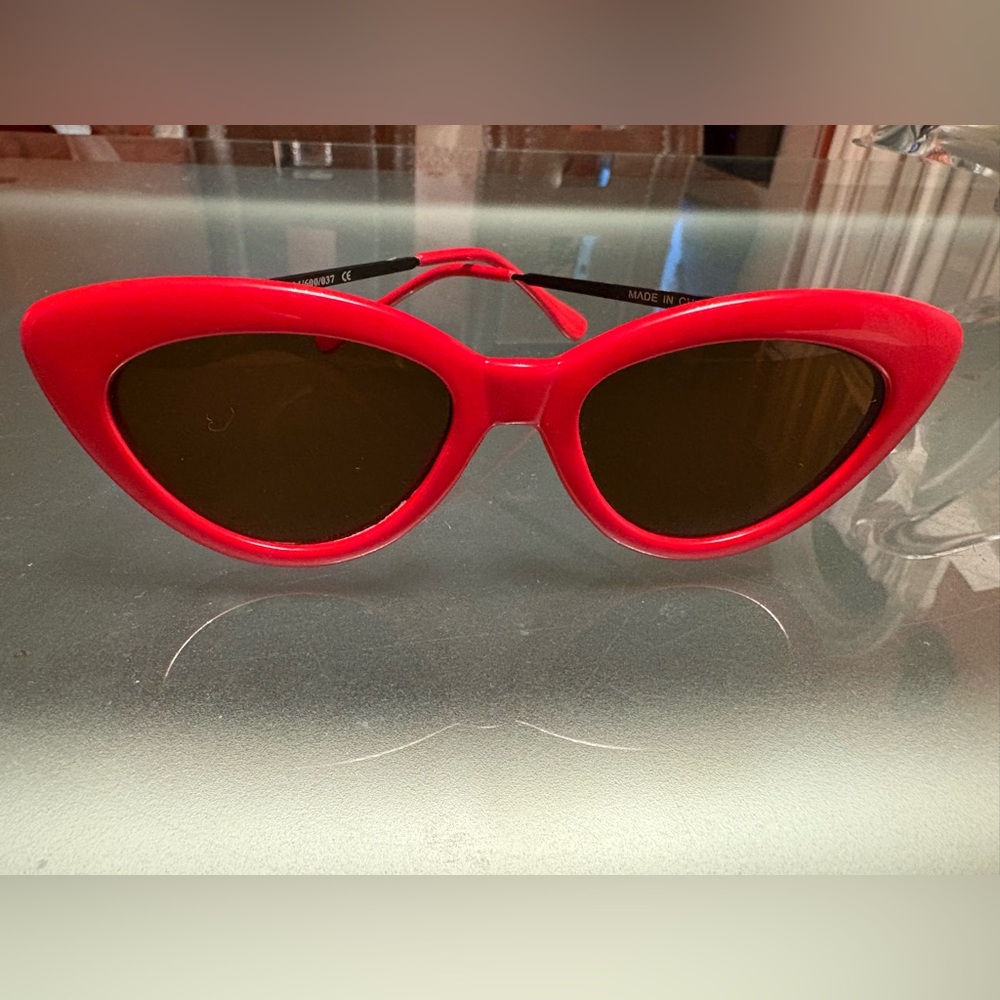 Red Cat-Eye Sunglasses by Zara